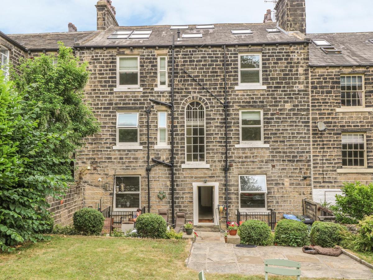 Belle Vue Apartment Ilkley Exterior photo