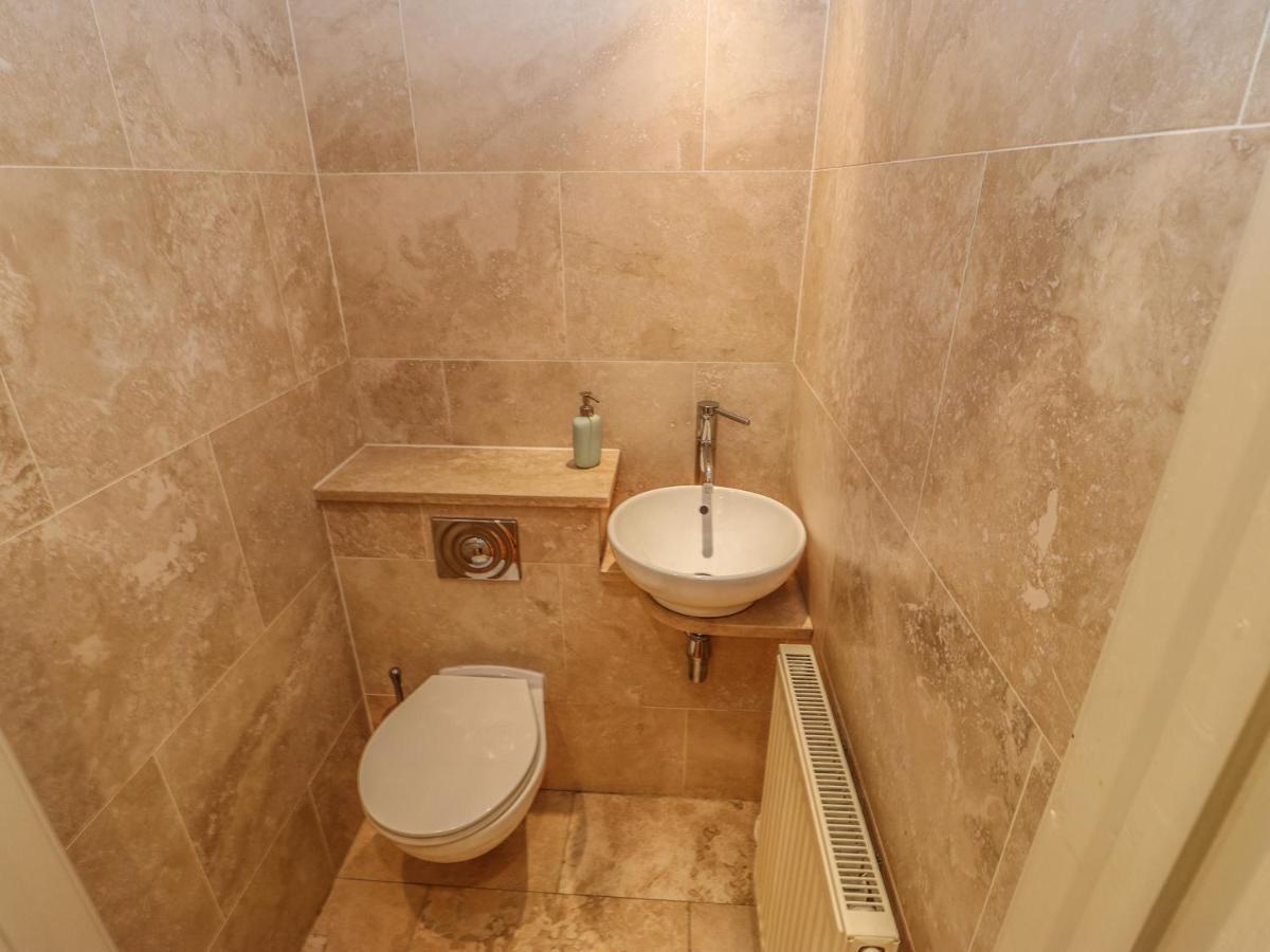 Belle Vue Apartment Ilkley Exterior photo