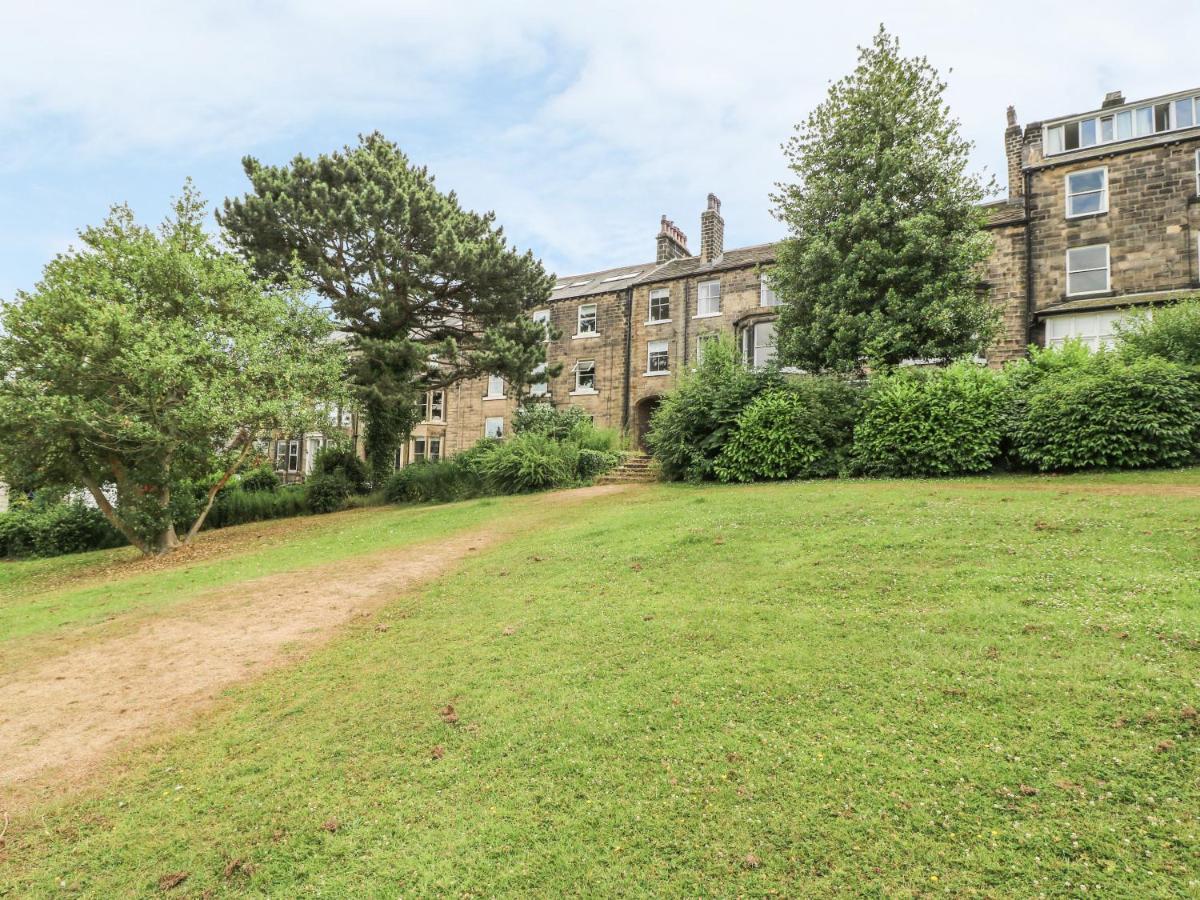 Belle Vue Apartment Ilkley Exterior photo